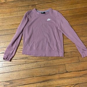 Nike Sweatshirt. Light purple. Size Small.